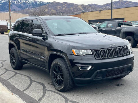 2018 Jeep Grand Cherokee Laredo