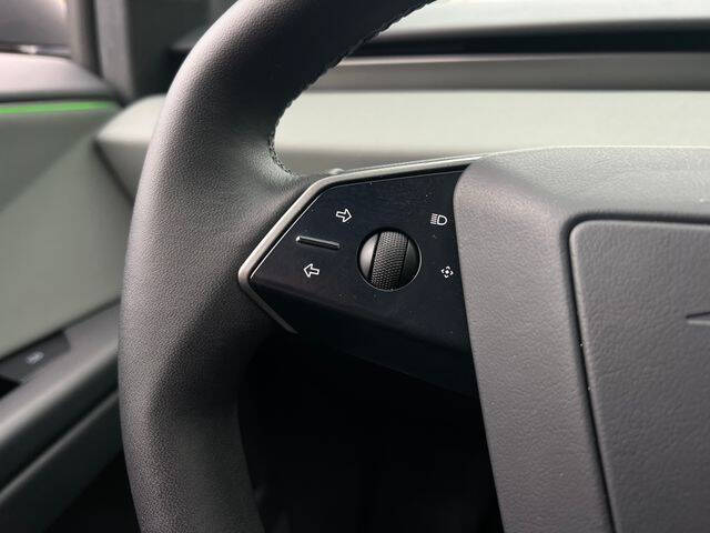 2024 Tesla Cybertruck