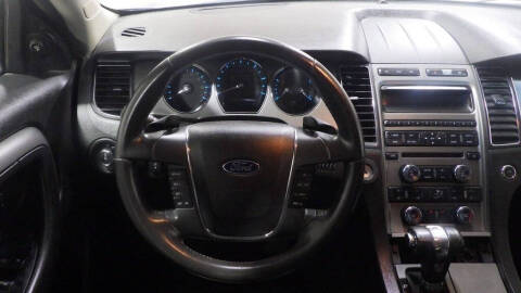 2011 Ford Taurus SEL