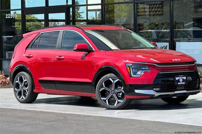 2025 Kia Niro Plug-In Hybrid SX Touring