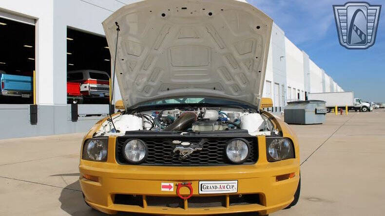 2005 Ford Mustang