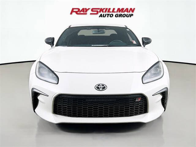 2025 Toyota GR86 Premium