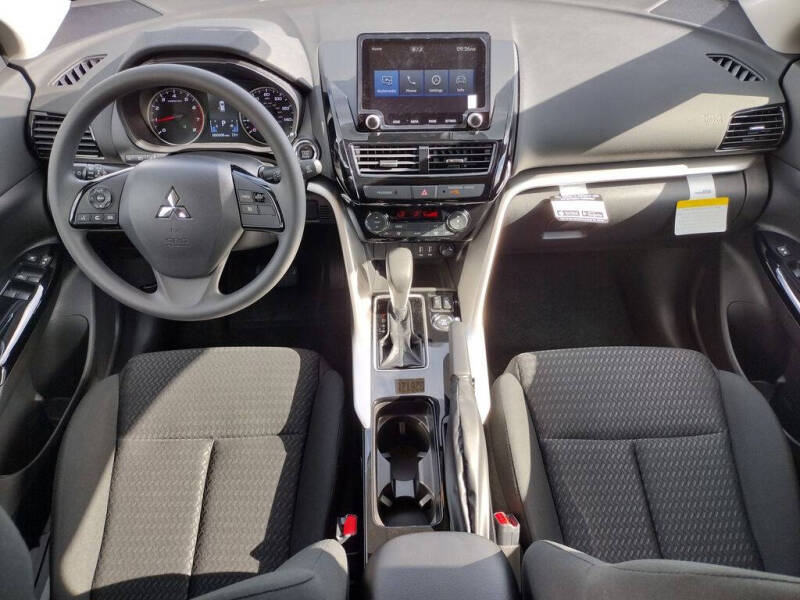 2026 Mitsubishi Eclipse Cross LE