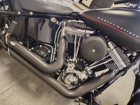 2012 Harley-Davidson FXS