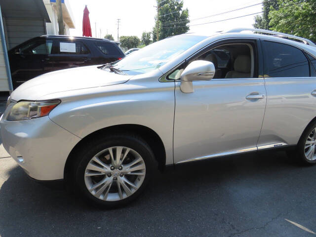 2011 Lexus RX 450h for sale at Colbert's Auto Outlet in Hickory, NC