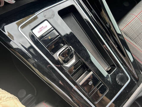 2024 Volkswagen Golf GTI S