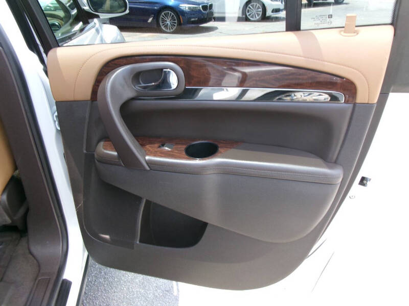 2017 Buick Enclave Leather