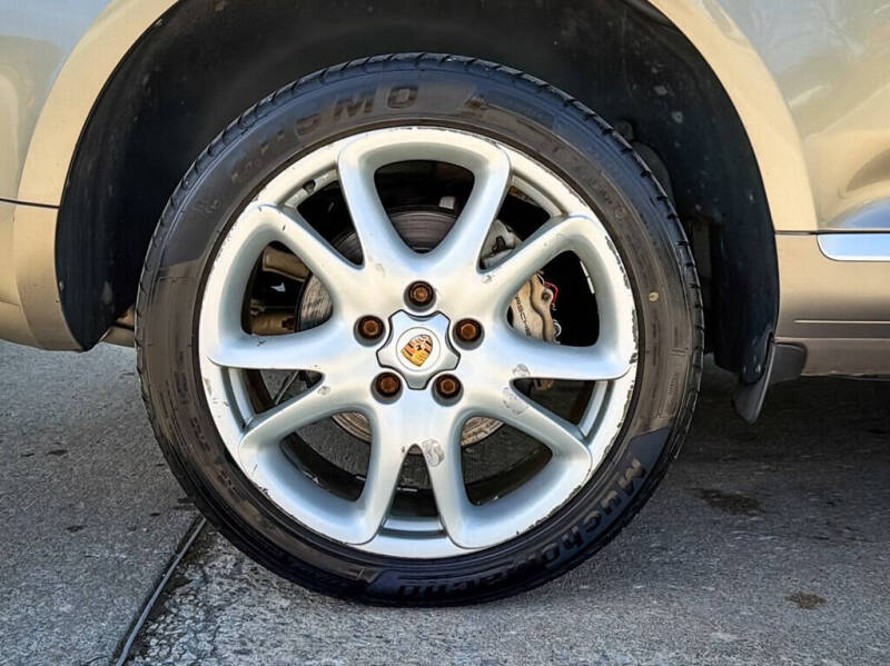2005 Porsche Cayenne S