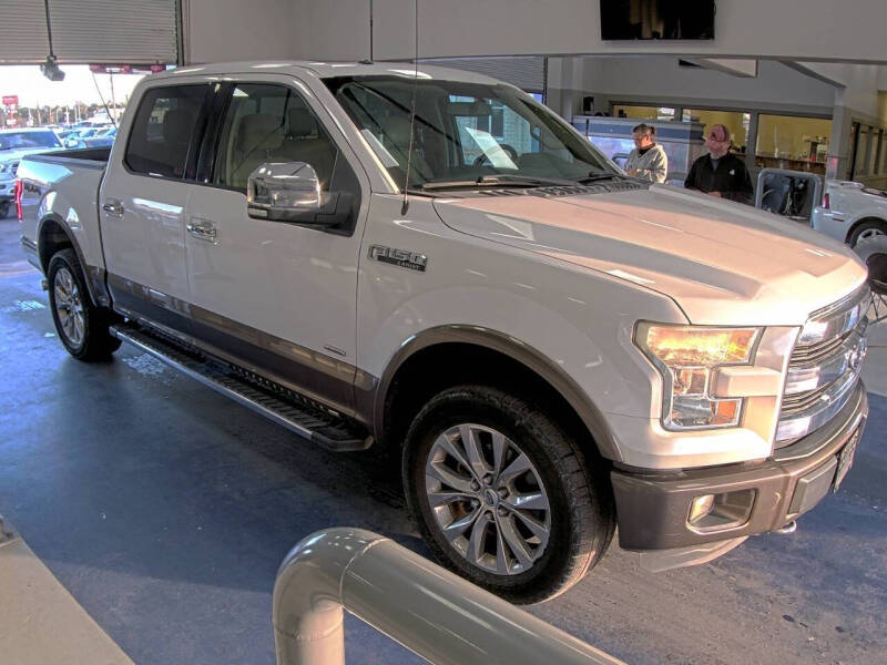 2015 Ford F-150 Lariat's photo