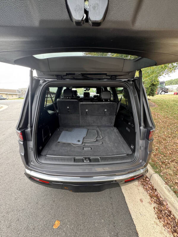 2024 Jeep Wagoneer L Carbide