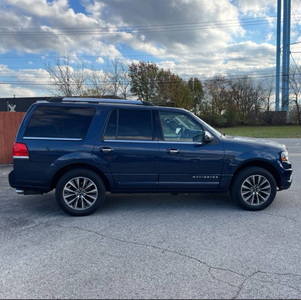 2017 Lincoln Navigator for sale at CROWN AUTOPLEX LLC in Saint Charles, MO