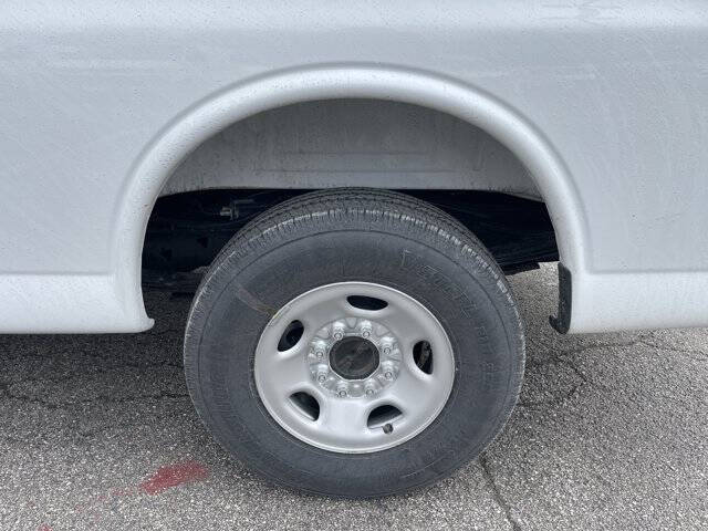 2026 Chevrolet Express 2500