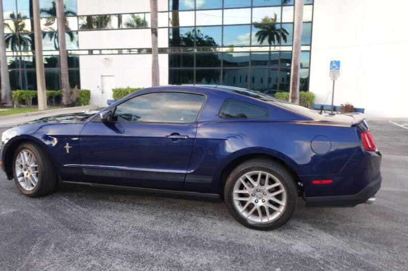 2012 Ford Mustang V6 Premium