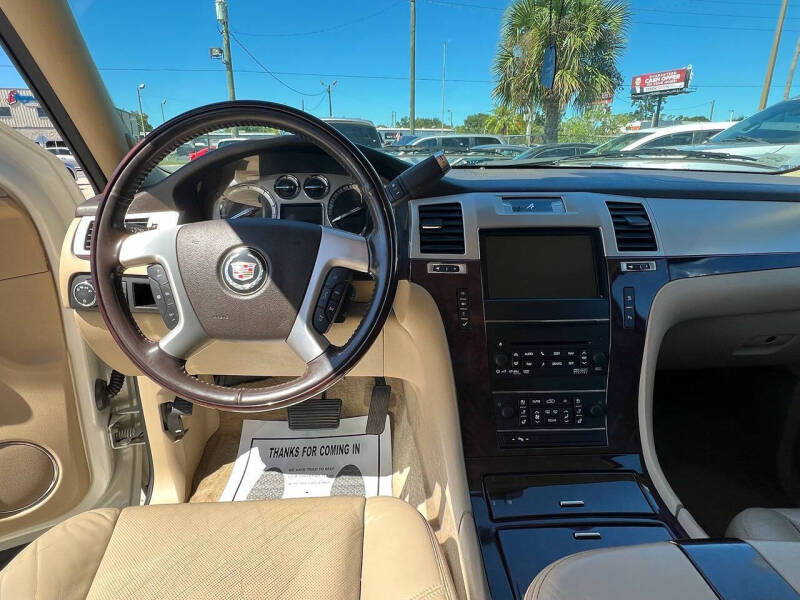 2011 Cadillac Escalade ESV