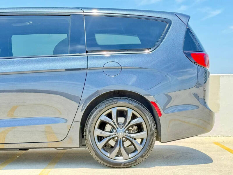 2019 Chrysler Pacifica Touring Plus