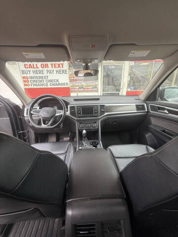 2022 Volkswagen Atlas SE