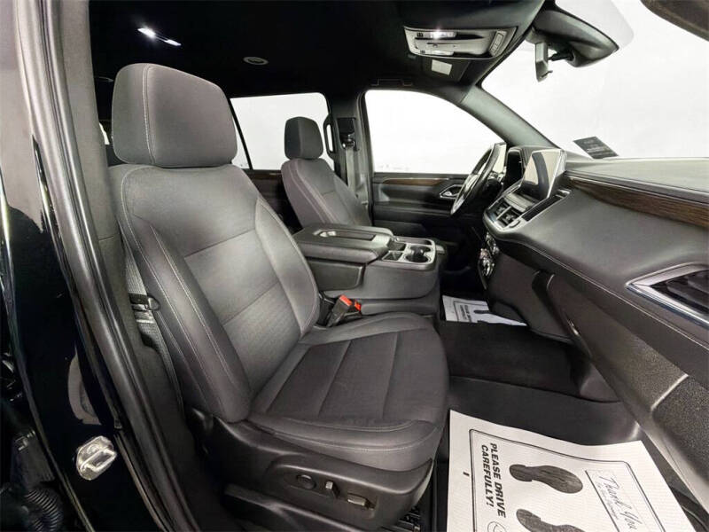 2022 GMC Yukon XL SLE