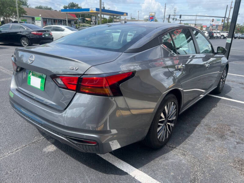 2024 Nissan Altima 2.5 SV