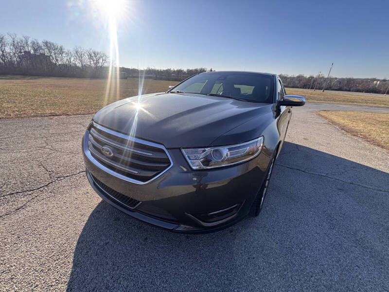 2018 Ford Taurus Limited