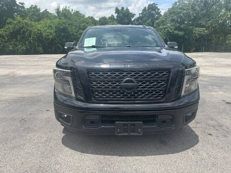2019 Nissan Titan SV