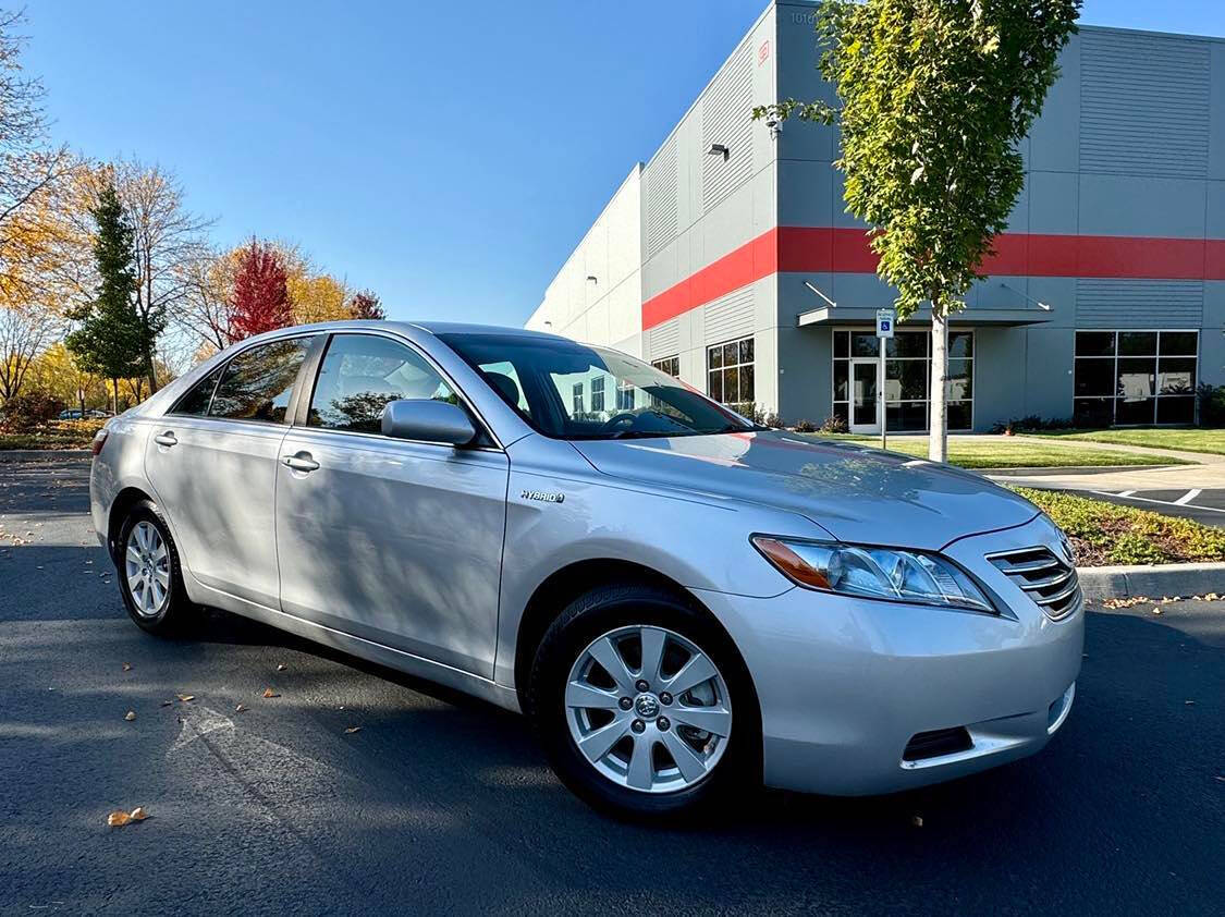 2008 Toyota Camry Hybrid for sale at MISHA MASTER MOTORZ LLC in Portland, OR