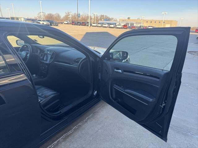 2023 Chrysler 300 S V6