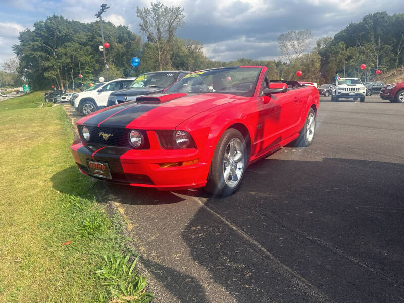 Used 2007 Ford Mustang GT Premium with VIN 1ZVHT85H075217596 for sale in Valparaiso, IN