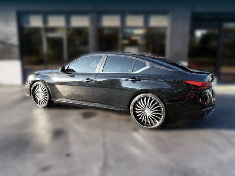 2020 Nissan Altima 2.5 SR