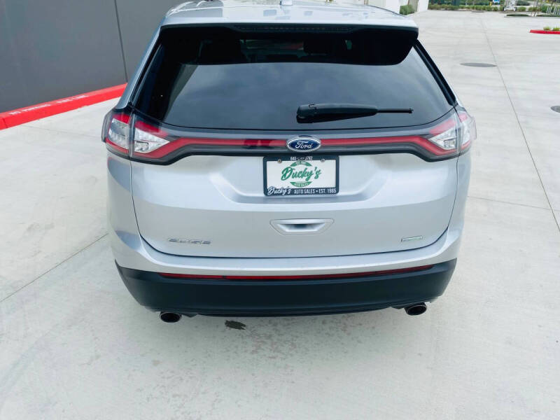 2016 Ford Edge SE