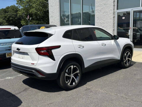 2024 Chevrolet Trax RS