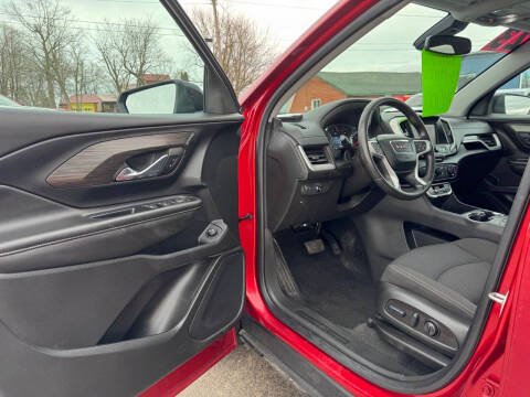 2023 GMC Terrain SLE