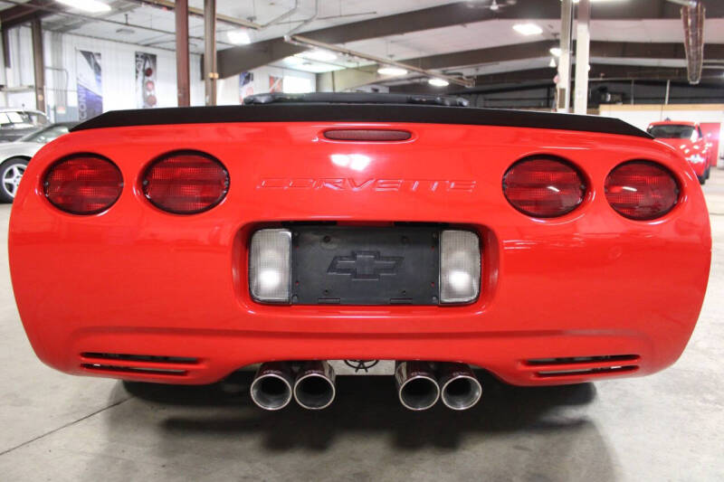 2004 Chevrolet Corvette