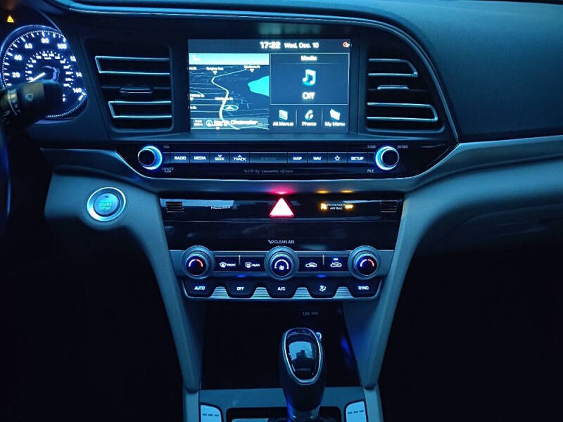 2020 Hyundai Elantra