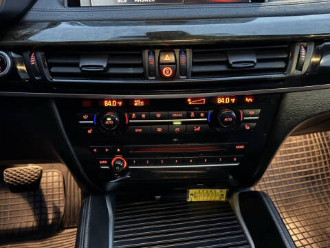 2017 BMW X6 xDrive50i