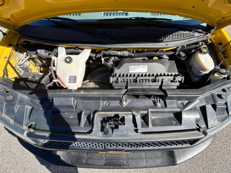 2020 Chevrolet Express 2500