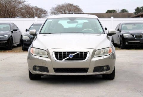 2008 Volvo V70 3.2