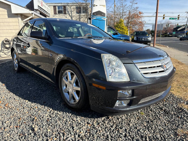 2005 Cadillac STS Base photo 2