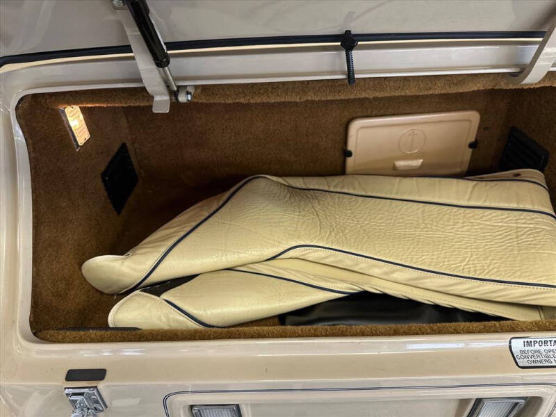 1990 Excalibur Phaeton