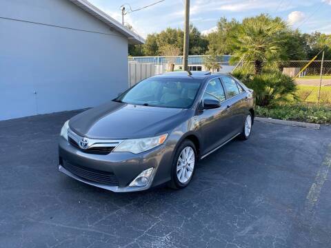 2014 Toyota Camry Hybrid for sale at ROYAL AUTO MART in Tampa FL