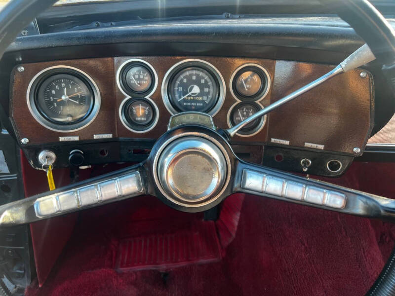 1962 Studebaker GT Hawk