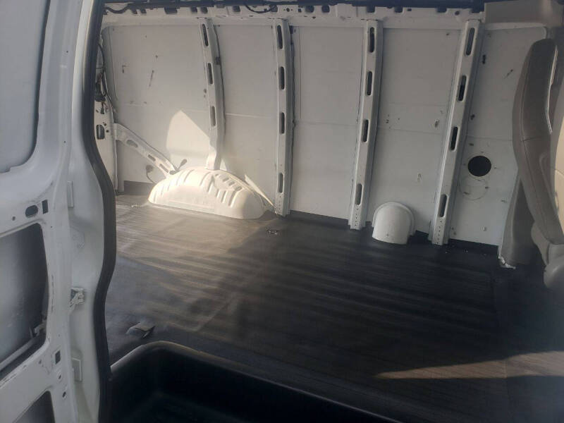 2021 Chevrolet Express 2500