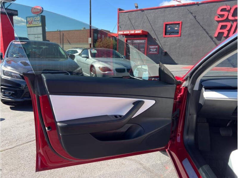 2018 Tesla Model 3 Long Range