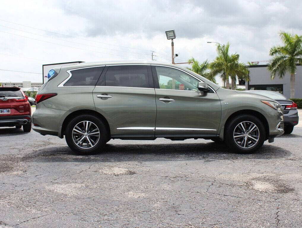 2017 INFINITI QX60 SUV / Crossover - $22,995