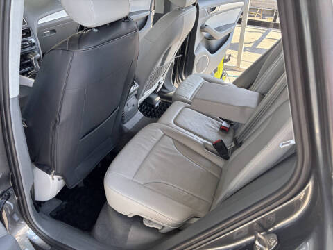 2016 Audi Q5 2.0T quattro Premium Plus