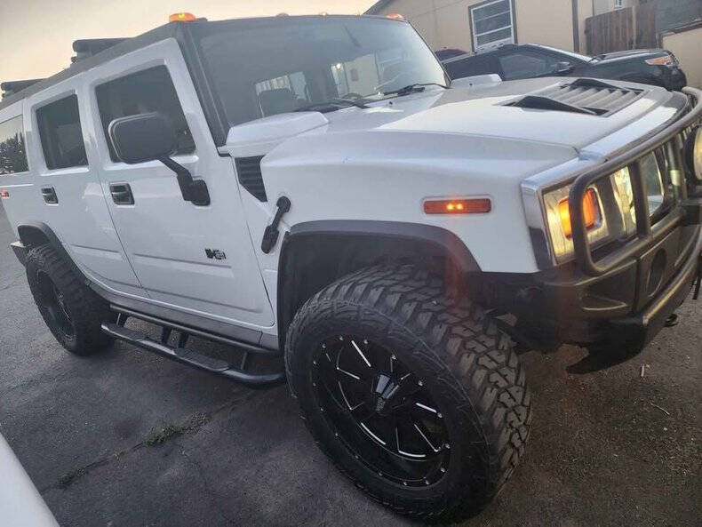 2004 HUMMER H2