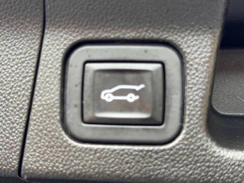 2019 GMC Acadia SLE-2