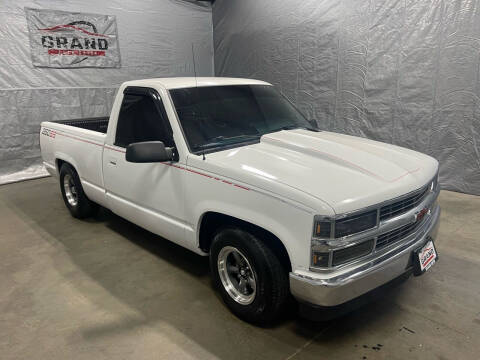 1988 Chevrolet C/K 1500 Series for sale at GRAND AUTO SALES in Grand Island NE