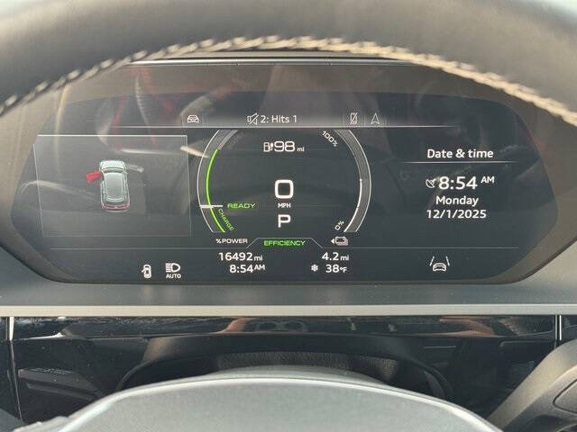 2024 Audi Q8 e-tron quattro Premium Plus