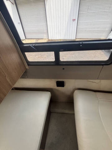 2015 Winnebago ERA BM170X