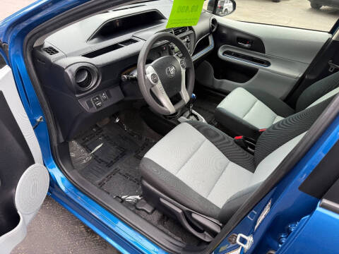 2013 Toyota Prius c One